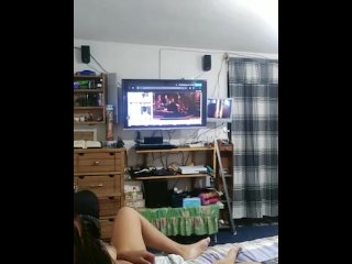 watching a delicious game of thrones scene