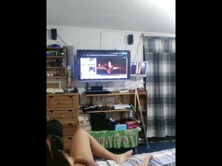 watching a delicious game of thrones scene