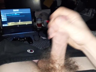 Got bored waiting so I decided to make my huge cock cum