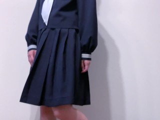 紺セーラーに手コキ服射 cum onto sailor school uniform