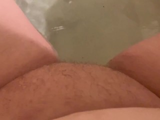 Little blonde bush and big clit bath rubbing