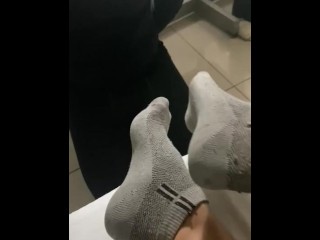 Smelly socks 