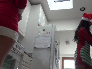 Happy Holidays With Erotic Goddess ASL - Christmas Elves Upskirt Baking