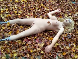 Miss Eva Mae - Silicone body suit - Nude in Leaves