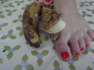 Smashing his Banana with my FEET Food Porn FETISH ASMR