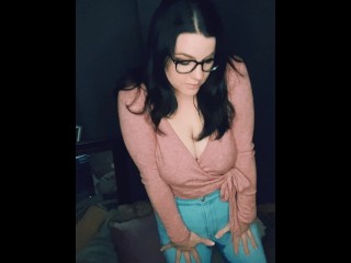 Yet another clip too sexy for TikTok, wetting myself in my jeans after a little pee pee dance