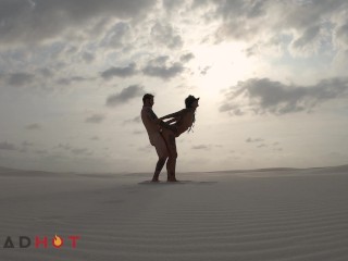 AMATEUR FUCKING ACROSS A SAND DESERT IN BRAZIL - DREAD HOT