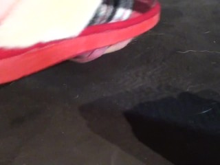 BBW RED SLIPPERS COCK CRUSH PT2