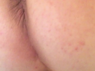 JIGGLY BUTTHOLE CLOSEUP