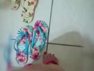 @tici_feet IG ticii_feet panties and havaianas (preview)