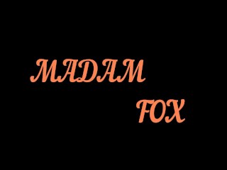 Трахаюсь в ванне с большим дилдо. MadamFox