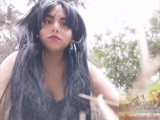 GIGANTA DEBORA ENCOGE A SU AMIGO (Español)