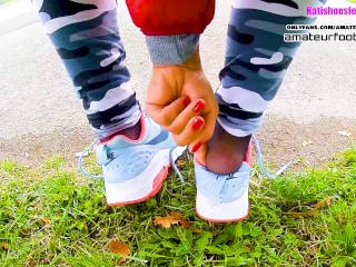 Katis Nike shoeplay, dipping, dangling with sweaty nylons Nikes, insoles, stinky feet