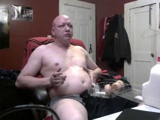 fat boy eats a dozen donuts and milk 1/28/21