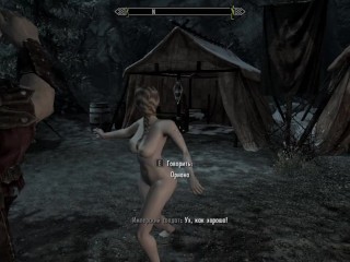 Girl entertains soldiers with dancing and then fucks with them | Skyrim sex mods