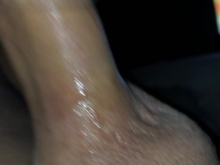 Hott Armenian Guy blows load after using auto pussy