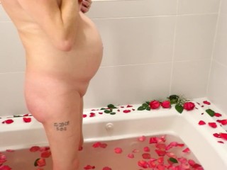 Kitty's Valentines day rose petal bath