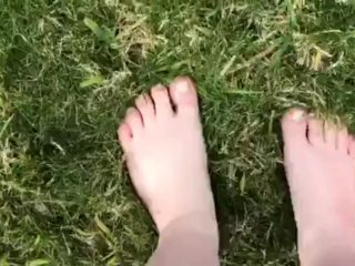 GETTING MY CUTE SOCKS ALL WET AND WALKING BAREFOOT IN THE GRASS