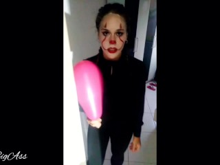 Halloween cosplay "IT" deep throat real and cum swallow!!!! -aprilbigass-