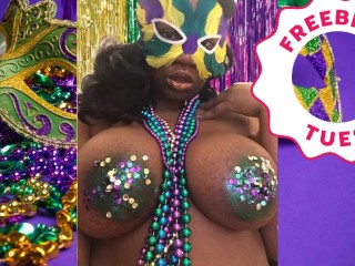 Jessica Grabbit Mardi Gras fun