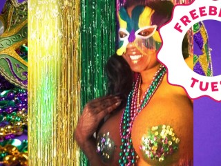 Jessica Grabbit Mardi Gras fun