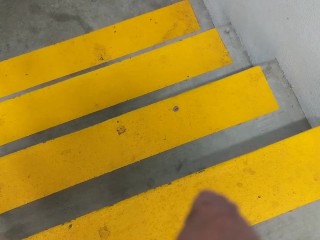 Piss in car park stairs