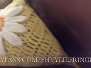 GODDESS LIA PLAYS WITH NEW THRUSTING TOY