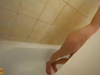 Looking at sexy neighbor in the shower [VVigglyPuff]