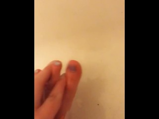 Self small foot worship massaging my sexy size 6 feet & tiny toes 