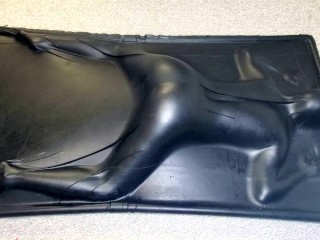 Face Down & Ass Up in a Vacbed - Sexy sub girl gets impact play then cums in a latex Vacbed