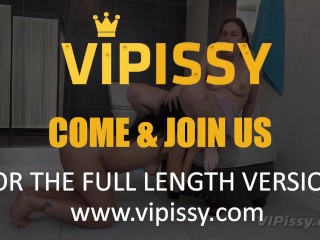 Piss Tasting And Golden Showers For European Pornstars