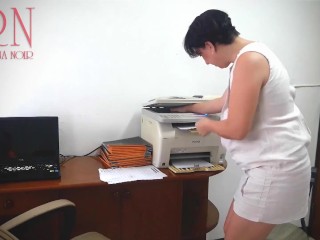SEXRETARY Stupid Secretary and scanner in office Full video