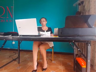 SEXRETARY No panties secretary Nude secretary  in the office