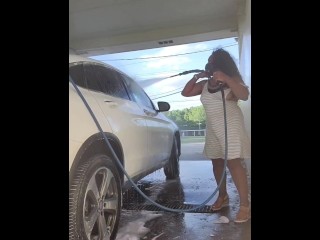 JusAgirl - EXHIBITIONIST EBONY SLUT washing car nude pissing 