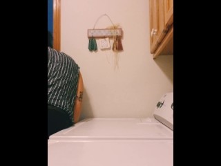 Loud Orgasm on Washing Machine 
