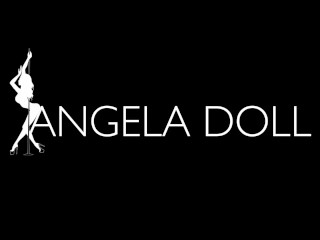 Angela Doll - je suce un mec au cinema et lui demande de m'enculer dans les WC