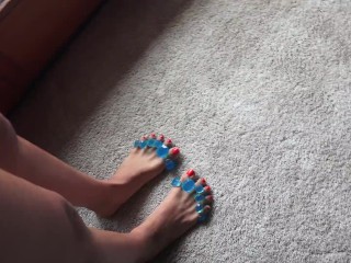 Drying her Sexy Toes