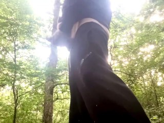 Public woodland wanking, cumming hard while people walk nearby, outdoor digging, horny straight guy