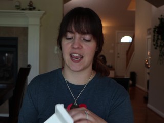 Toy Review - Royal Kit with Lotion, Body Wash, Condoms, Lube, and PH Balanced Wipes!