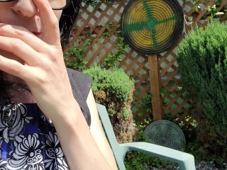 Nerdy Faery: Cum Watch me Watering My Garden With Love