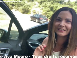 Ava Moore - Salope française se doigte et gicle partout prés d'une route - PORN VLOG