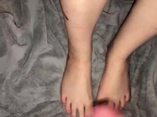 Biggest Footjob Cum Shot On Pornhub!