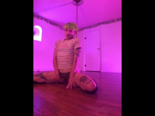 hot floor fucking dance in stripper heels - ftm femboy