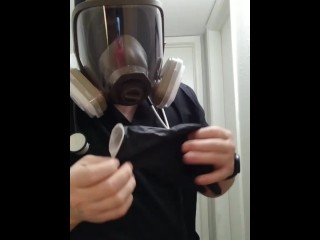 Cum on my gas mask