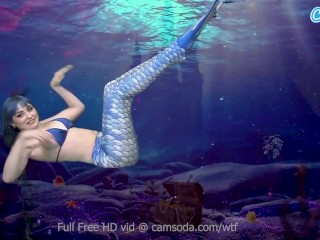 Mermaid masturbates till she gets even more wet