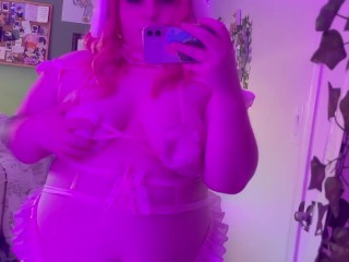 BBW TEEN FUCKS HERSELF ON CAMERA AND CUMS