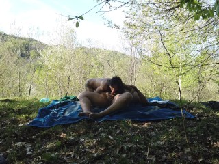 Outdoor Sex. Unexpected fuck with my boyfriend in the forest.Hiking and cumming !!