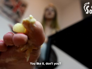 Food crushing with her sexy long toes (POV foot worship, bare feet, long toes, czech feet, soles)