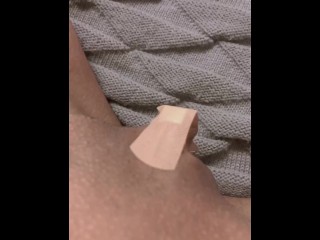 【日本人　素人】妄想でビンビンになるクリトリス【デカクリ】