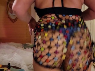 Come into my boudoir, I want to entrance you with my jiggling ass...